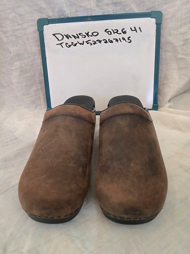 Dansko brown distressed suese - dansko,